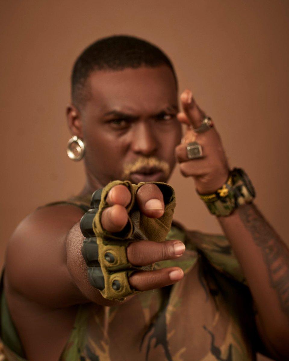 Yosain7ee's tweet photo. Every1 faces their own battles &amp; challenges in life, making each person a “soldier” in their own way. Whether it’s overcoming personal struggles, pursuing goals, or navigating relationships, we have our own unique fights 2 win.
Anoda piece of art with bro @de_mikes_imagery 📸 https://t.co/3Q1KWrJCx6