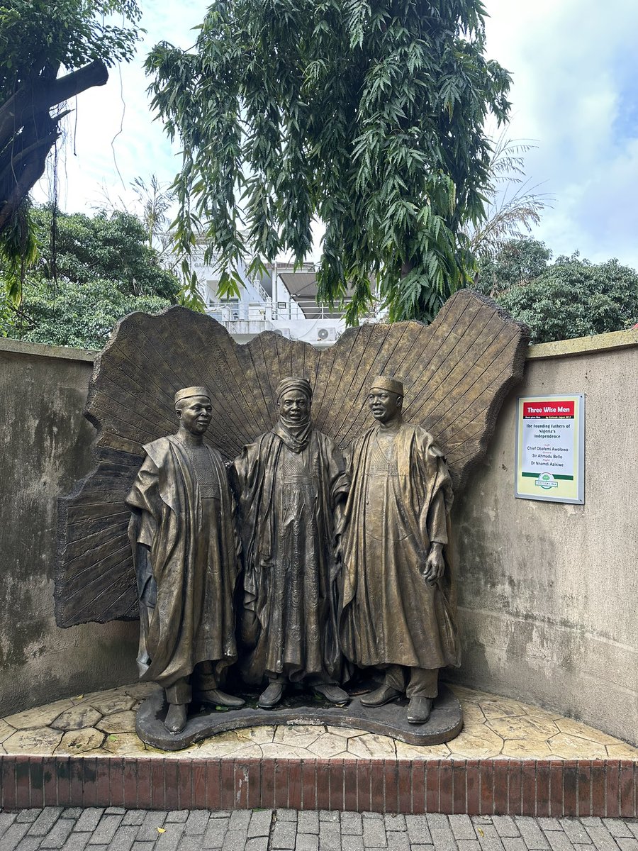soltwins_'s tweet photo. Welcome to Nigeria 🇳🇬 https://t.co/AK8SoMGhLd