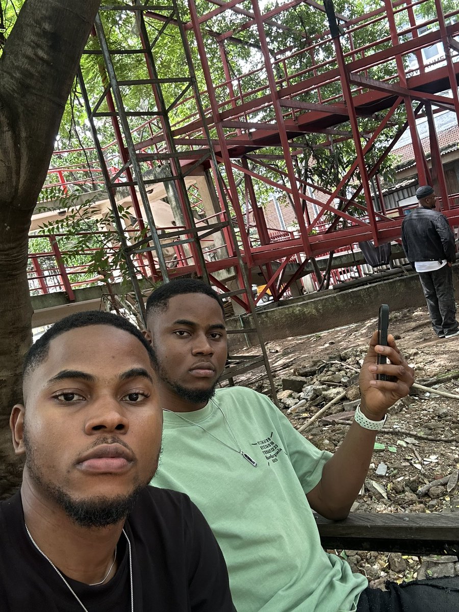 soltwins_'s tweet photo. Welcome to Nigeria 🇳🇬 https://t.co/AK8SoMGhLd