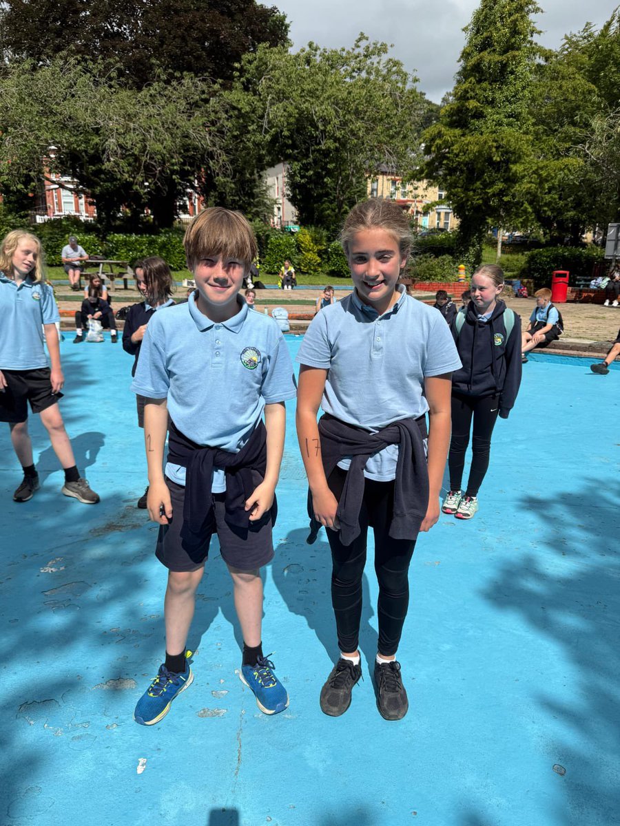 Emrys ac Olivia. Y ddau enillydd!