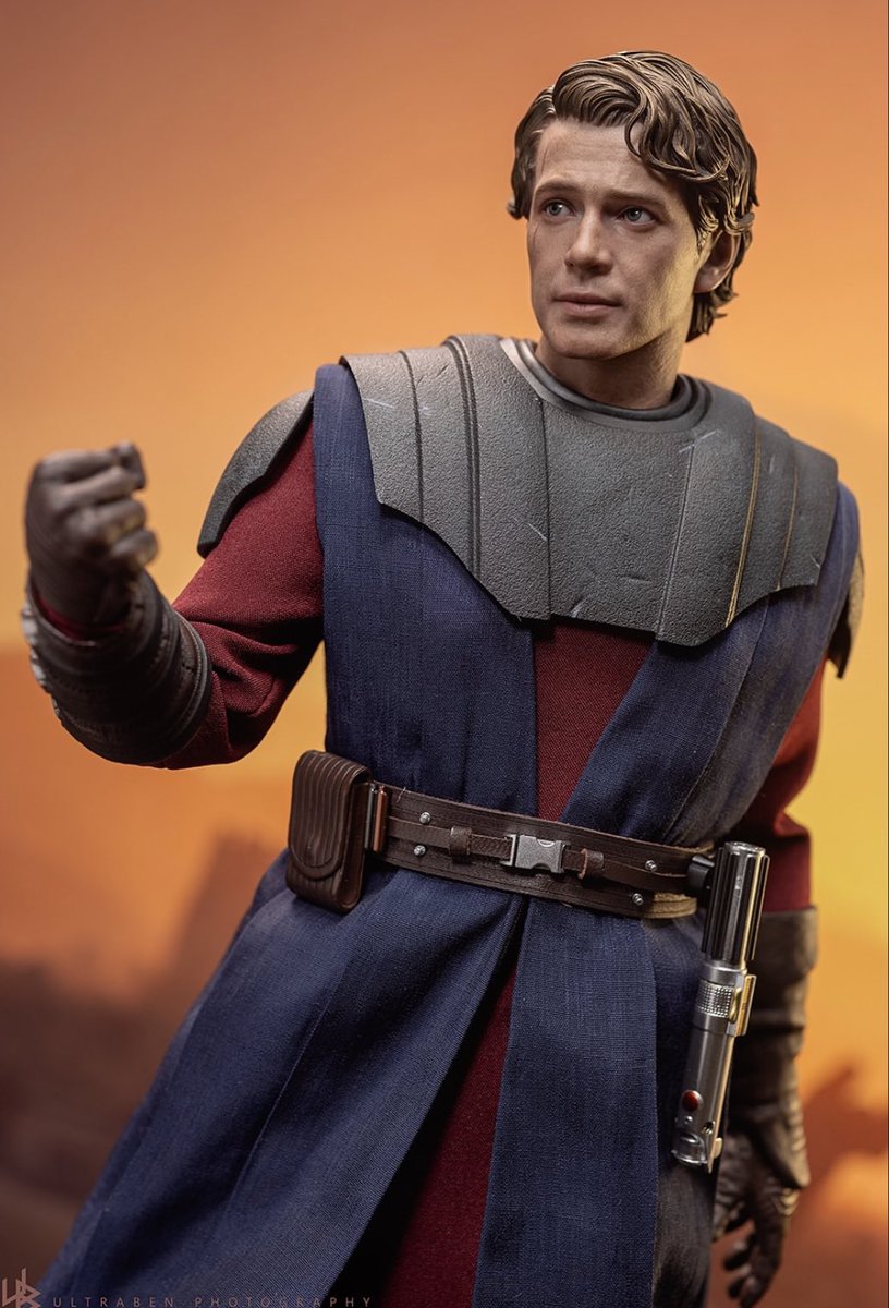 Star Wars Holocron tweet media