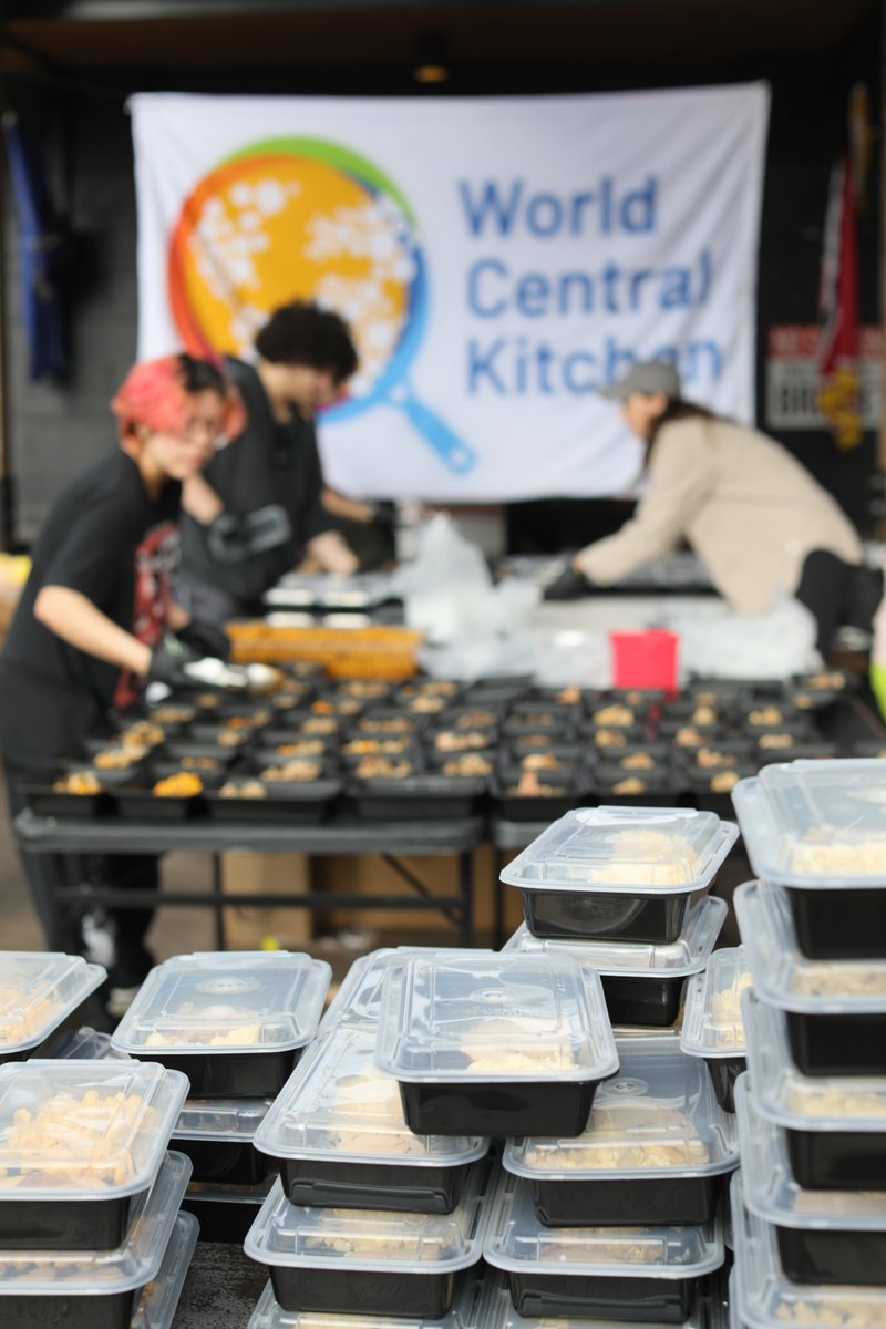 Good times, great cause! 💛

We’ve partnered with World Central Kitchen to support communities in need — and you can help too!

Here’s how:
🍋 Sip on a Limoncello Quencher
👕 Grab a limited-edition WCK tee at our retail outlets
👛 Donate at any checkout

Let’s make a difference!