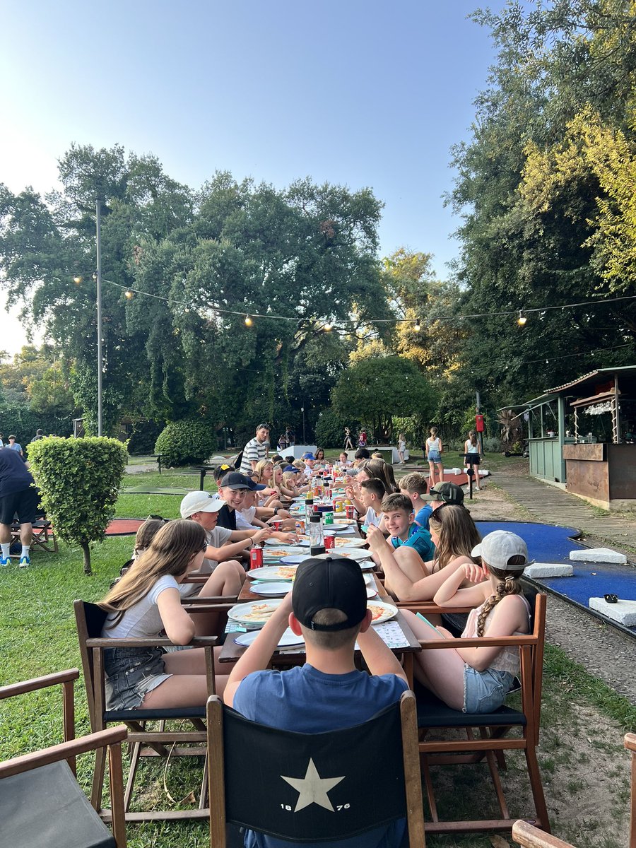 PEatBHS's tweet photo. What an amazing day 3! Our groups have done kayaking, windsurfing, paddle boarding and sailing. We’ve stopped off at a local Italian restaurant where pupils are enjoying their evening meals #BHSWS25 https://t.co/5tFIRBYRtM