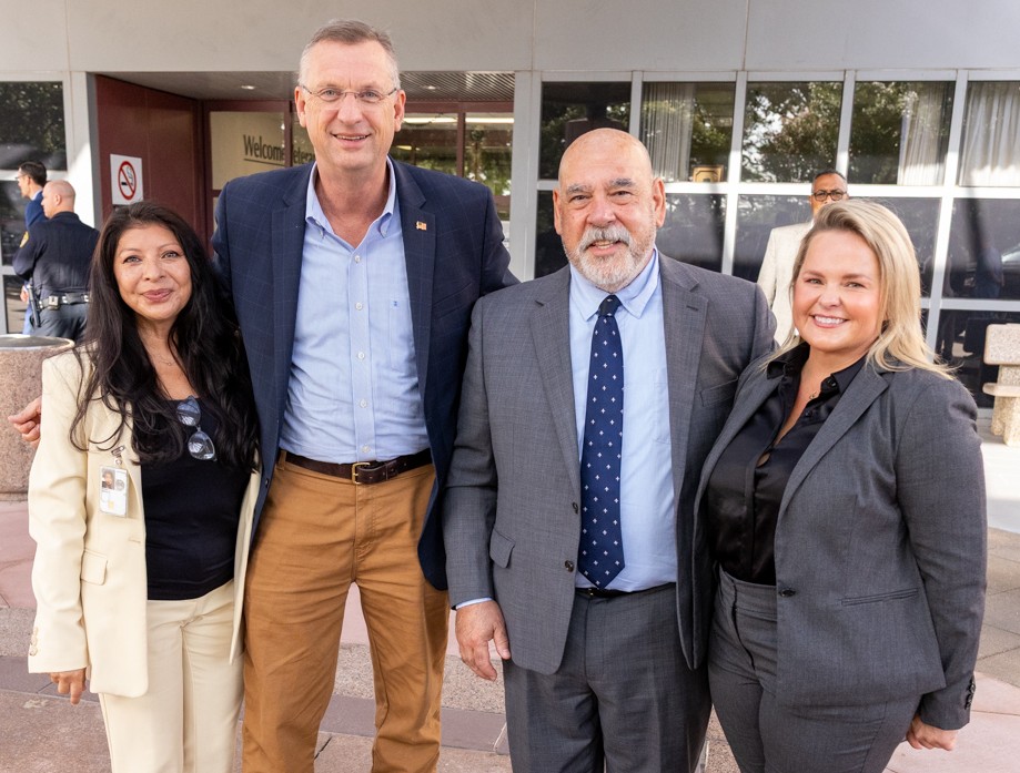 VA Houston (@vahouston) on Twitter photo Houston VA was honored to host VA Secretary Doug Collins today. The VA Secretary met with our dedicated leadership team and had the opportunity to visit the Houston VA Operating Room, where he experienced firsthand our new state-of-the-art surgical robot technology.  #HoustonVA Houston VA was honored to host VA Secretary Doug Collins today. The VA Secretary met with our dedicated leadership team and had the opportunity to visit the Houston VA Operating Room, where he experienced firsthand our new state-of-the-art surgical robot technology.  #HoustonVA