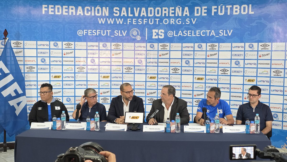 Jerry Quijada (@jerryquijadatv) on Twitter photo Inicia conferencia de prensa en la FESFUT, para anunciar la ruta de trabajo rumbo a Eliminatorias Mundialistas. De entrada se anuncia a <a href="/SelectaTalent/">SelectaTalent (Hugo Alvarado)</a> Hugo Alvarado, como nuevo miembro del staff de Selecciones, como enlace para jugadores que se desempeñan en ligas extranjeras. Inicia conferencia de prensa en la FESFUT, para anunciar la ruta de trabajo rumbo a Eliminatorias Mundialistas. De entrada se anuncia a <a href="/SelectaTalent/">SelectaTalent (Hugo Alvarado)</a> Hugo Alvarado, como nuevo miembro del staff de Selecciones, como enlace para jugadores que se desempeñan en ligas extranjeras.