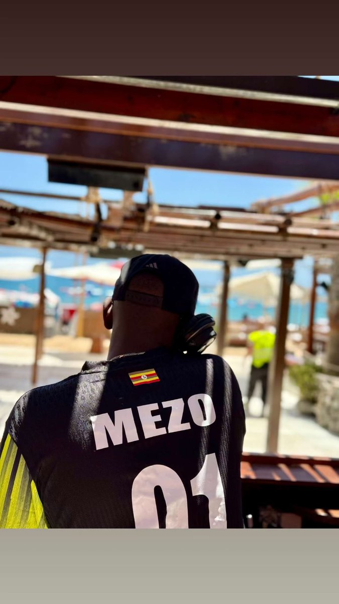 MezoNoirUG's tweet image. Muliwa? If you are bold enough. The weekend can start now. 😊