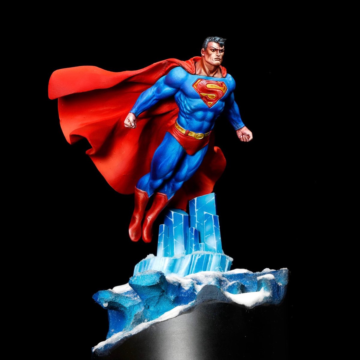 youtu.be/fVtdGHdELYU?si…

It’s Superman time!
Hope you enjoy my latest project,  the new video is now live on YouTube! It’s pure cinema… don’t miss it! 😜 
#superman #dccomics #sergiocalvominiatures #brushes #fyp #knightmodels #collectors