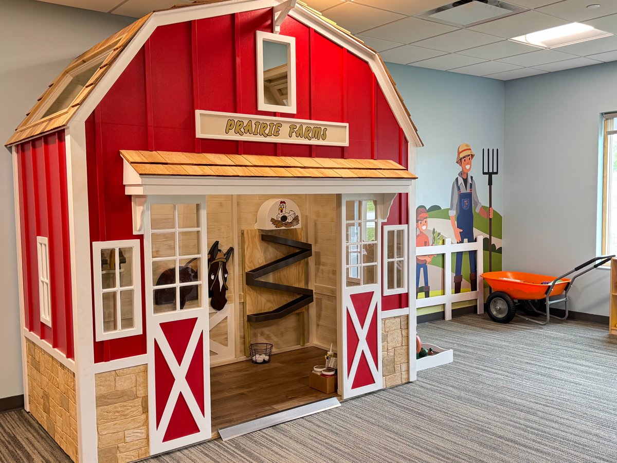 prairiepride@crprairie.org tweet media