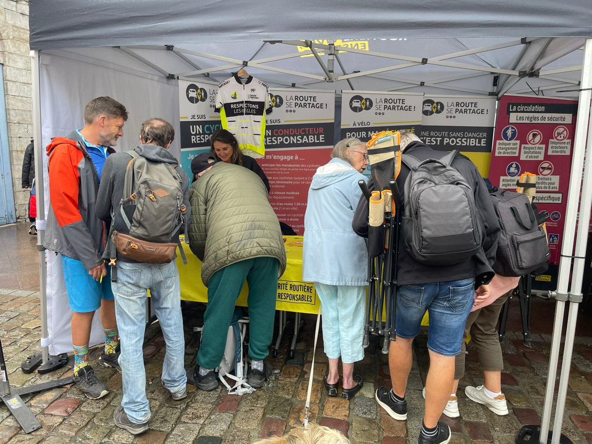 Préfet Pas-de-Calais 🇫🇷🇪🇺 (@prefet62) on Twitter photo Tour de France 2025 – Étape 2 à #BoulognesurMer
La sécurité routière au cœur de l’événement
À l’occasion du passage du Tour de France (<a href="/LeTour/">Tour de France™</a>) dans le #PasdeCalais ce dimanche 6 juillet, les équipes de la coordination sécurité routière de la préfecture étaient présentes à Tour de France 2025 – Étape 2 à #BoulognesurMer
La sécurité routière au cœur de l’événement
À l’occasion du passage du Tour de France (<a href="/LeTour/">Tour de France™</a>) dans le #PasdeCalais ce dimanche 6 juillet, les équipes de la coordination sécurité routière de la préfecture étaient présentes à