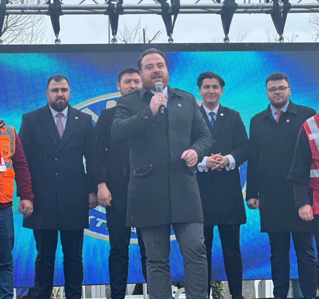🔴Yeniden Refah Partisi Gençlik Kolları Başkanı Melih Güner:

“Kademeli emeklilik haktır!

EYT düzenlemesinde 1 günle kapsam dışı bırakılanlar emekli olabilmek için yıllarca çalışacak.

8 Eylül 1999’dan sonra sigortası başlayanlar için mutlaka kademeli emeklilik hayata