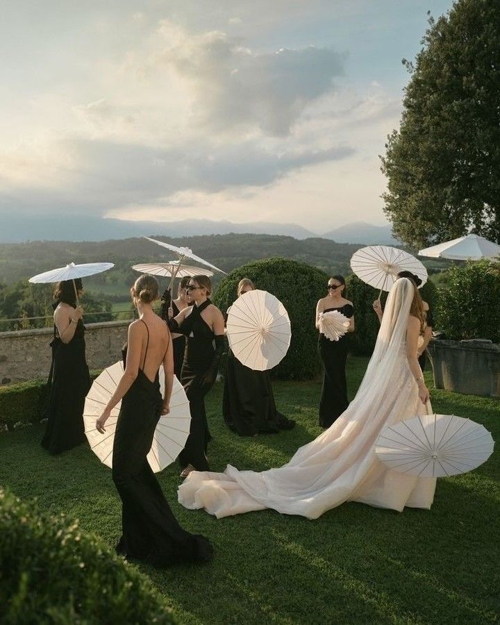 leachistar's tweet photo. plan your dream wedding ♡₊˚ 🦢・₊✧

an interactive thread ༉‧₊˚🕯️❀༉‧☁️₊˚. https://t.co/dnfWpOAgIf