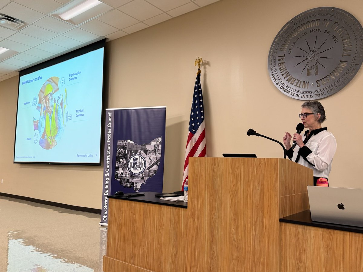 OhioTrades's tweet image. Speaker JoAnna Cline, LPCC-s, addressing occupational and other factors that contribute to suicide risk at today’s Building Trades Mental Health & Resilience conference.