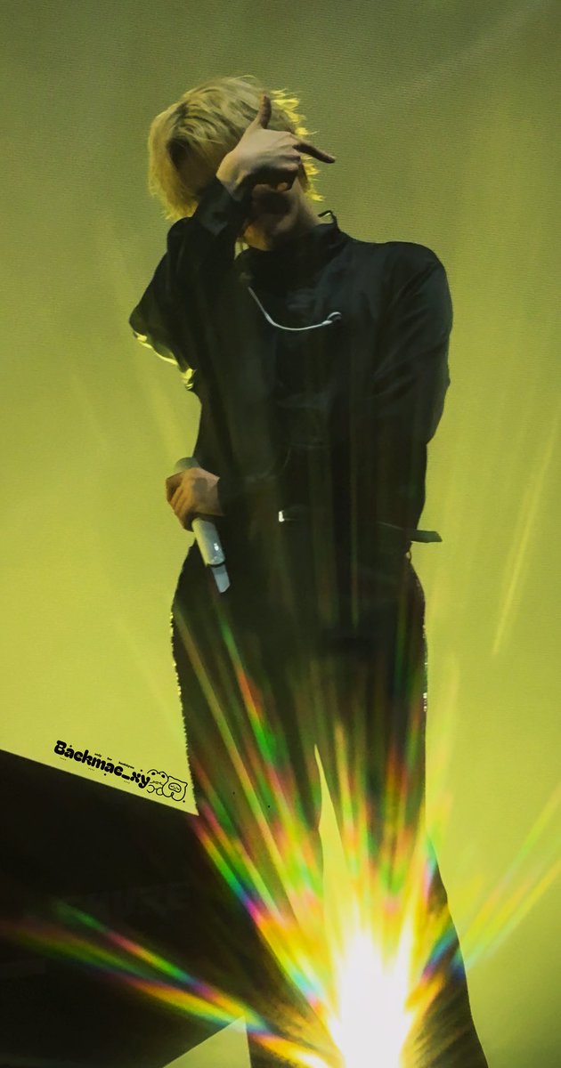 Baekmae_xy's tweet image. 𝘉𝘈𝘌𝘒𝘏𝘠𝘜𝘕 𝘚𝘖𝘓𝘖 𝘋𝘌𝘉𝘜𝘛 𝟨𝘛𝘏 𝘈𝘕𝘕𝘐𝘝𝘌𝘙𝘚𝘈𝘙𝘠
무조건 백현이 편❤️
@B_hundred_Hyun @BAEKHYUN_INB100
#BAEKHYUN #백현 #ベッキョン #伯贤