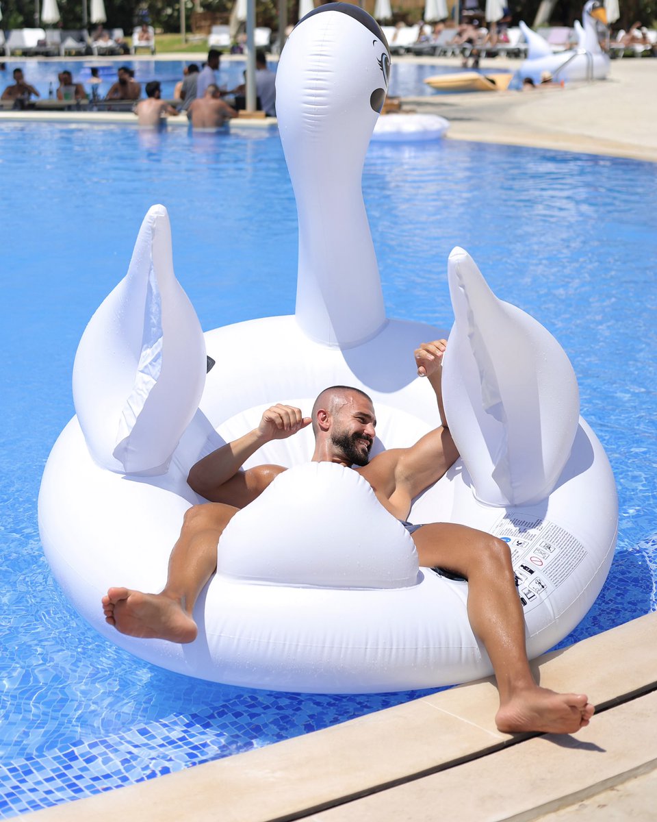 Duckin’ around 😆