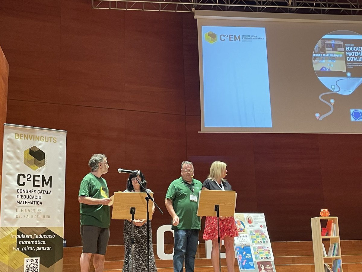 C2EM2025's tweet photo. El @FerranMontardit, el @mmart659, la Montse Moliné i la Glòria Solà ens presenten “La Línia del Temps” amb un recull de poemes! https://t.co/SyW8B3aaiC