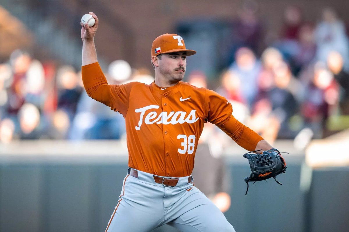 KendallRogers's tweet image. SCOOP: Some massive news for @TexasBaseball, as I’m told RHP Ruger Riojas, LHP Luke Harrison and RHP Max Grubbs will all opt out of the upcoming #MLBDraft and return to Austin for another season with the #Horns. Texas should be one of the title favorites in 2026. #HookEm #SEC