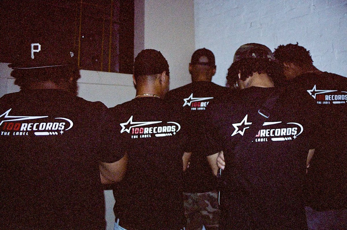 100Records_'s tweet photo. 100Records® NOT JUST A LABEL - 
BUT FAMILY 💯 https://t.co/eL3XDQGlSI
