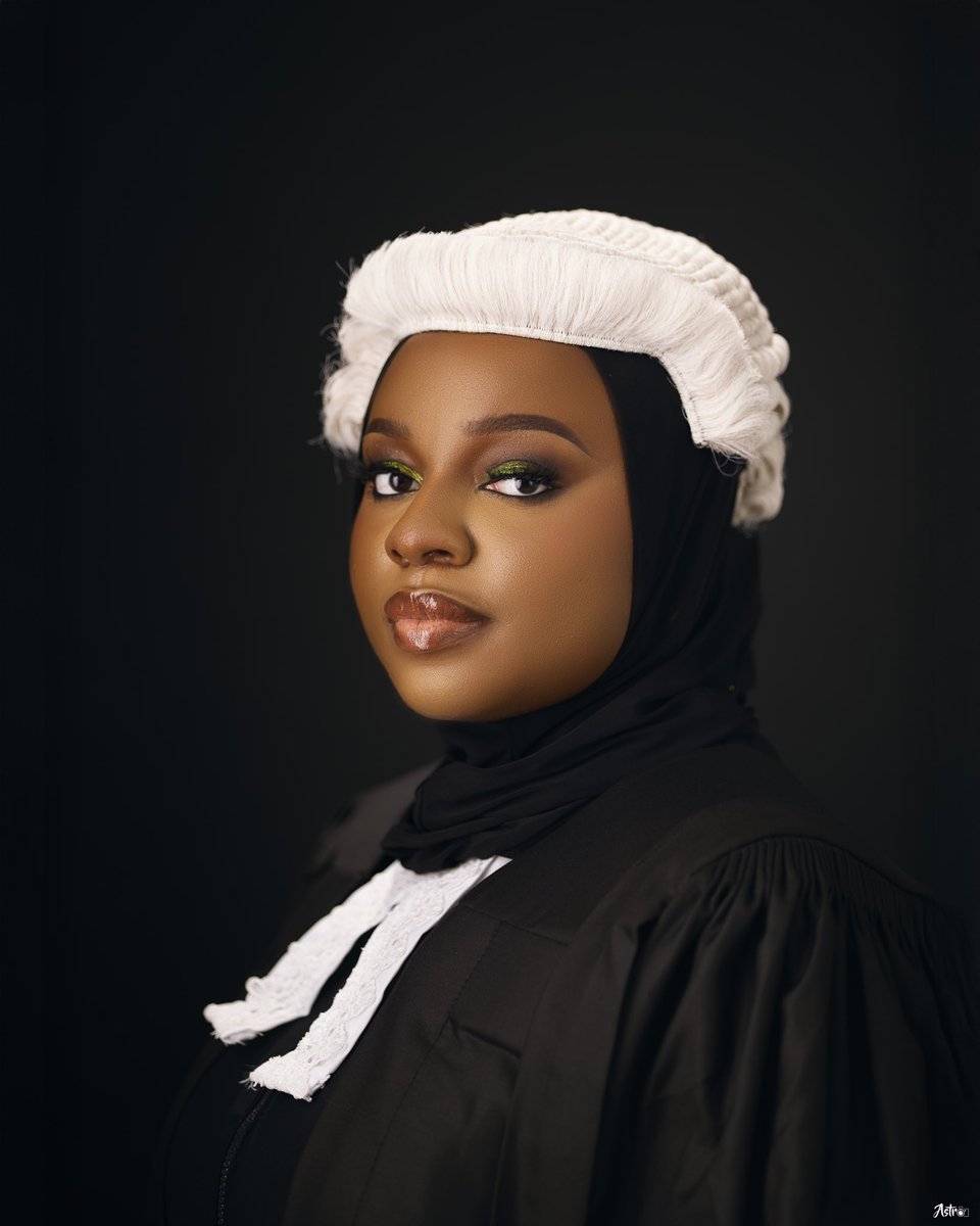 AyomideSekinat's tweet photo. My Lawyer!
Your Lawyer!!!
Our Lawyer!!!!
S. A. LAWAL Esq,
Barrister and Solicitor of the Supreme Court of Nigeria🎉🎉🎉🎉 https://t.co/ZYExtzeqQS
