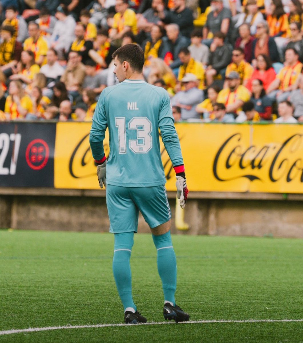 testimmallorca's tweet photo. 🎙️ @JUANMISB97 a @lazonadiez 

Nil Torreguitart (jove porter fixat de la @uesantandreu) podria completar la terna de porters del primer equip del @RCD_Mallorca junt a Leo Román i "Pichu" Cuéllar https://t.co/QEotHXHclF