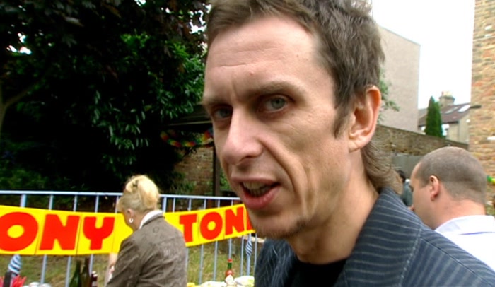 PeepScript's tweet photo. Super Hans: A b​it of crack. https://t.co/FBJMQqux1Y
