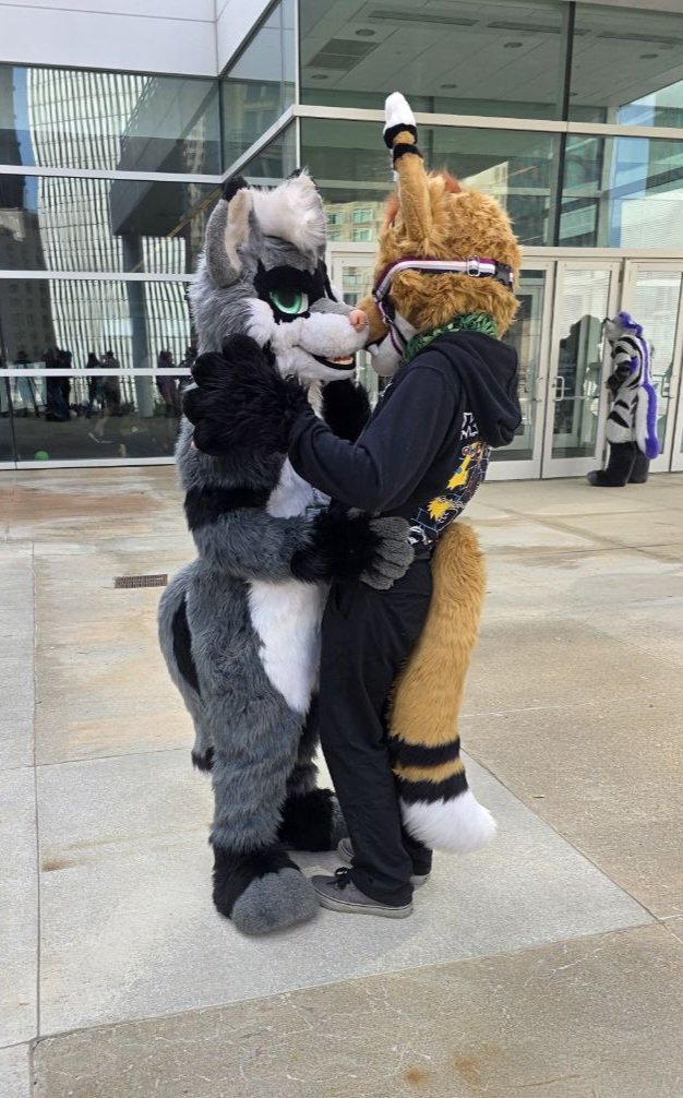 FawksUwU's tweet photo. There's something so surreal about going from years of abuse to a relationship with someone who makes you feel so safe and loved. Couldn't have asked for someone better ❤️ no matter what you've been through you'll find someone who treats you right. https://t.co/s15RYfeXDr