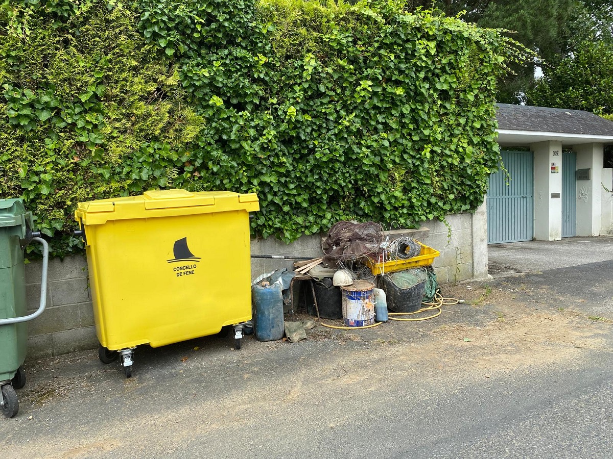 ♻️O Concello de Fene quere denunciar publicamente a aparición de novos verquidos incontrolados, tanto nas inmediacións de colectores como en camiños e zonas de monte, e fai un chamamento á cidadanía para actuar con responsabilidade, respecto e educación ➡ fene.gal/portal-cidadan…