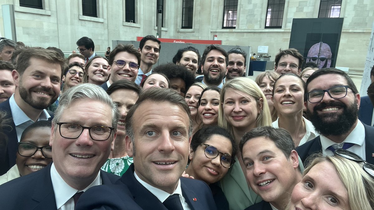 Franco-British Young and Local Leaders met with Prime Minister <a href="/Keir_Starmer/">Keir Starmer</a> and President <a href="/EmmanuelMacron/">Emmanuel Macron</a> at the <a href="/britishmuseum/">British Museum</a> / Les Young et Local Leaders franco-britanniques se sont réunis au <a href="/britishmuseum/">British Museum</a> avec Premier ministre <a href="/Keir_Starmer/">Keir Starmer</a> et Président <a href="/EmmanuelMacron/">Emmanuel Macron</a>