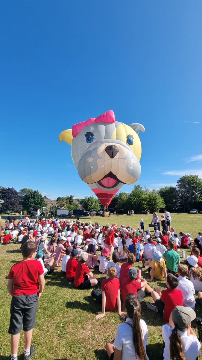 tyningsschool's tweet photo. A fantastic visit today from the Bristol Balloon Fiesta team, and Bella the balloon dog. We were all thrilled to have had this amazing opportunity! https://t.co/h1sYHB4Uk0