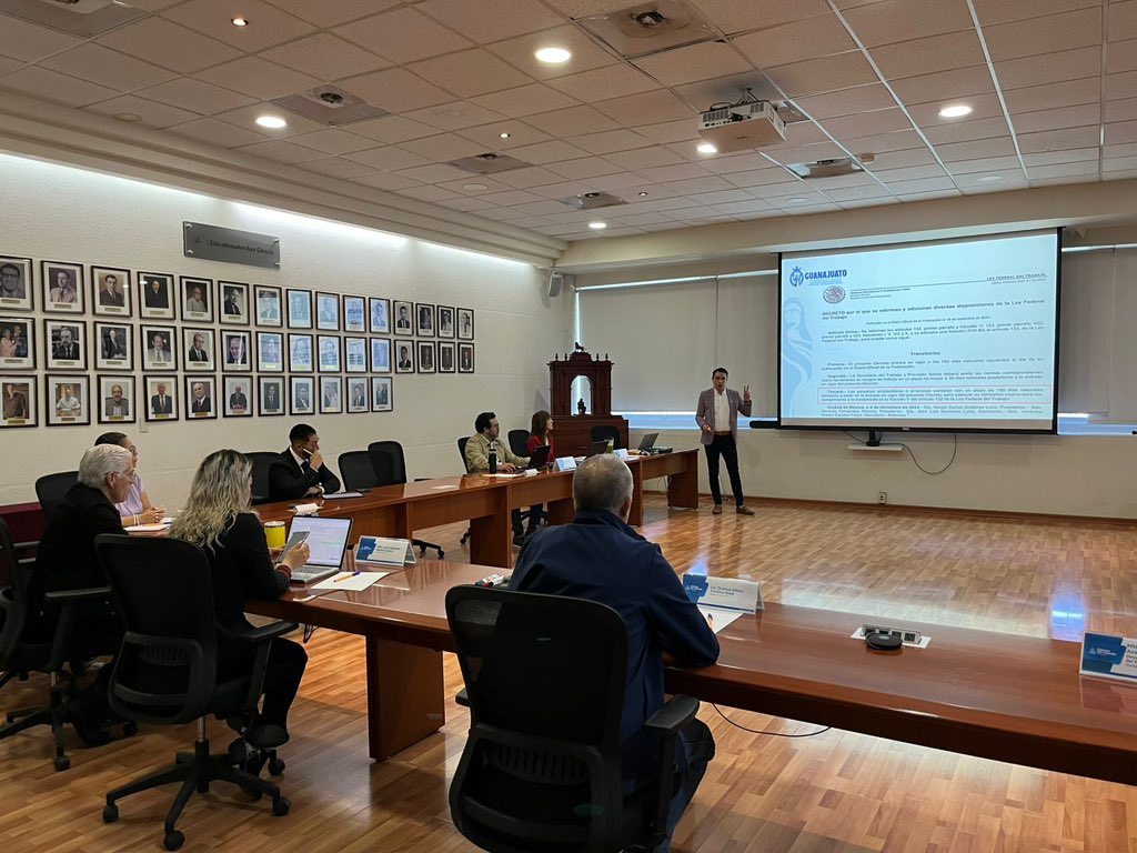 Cámara del Calzado tweet media