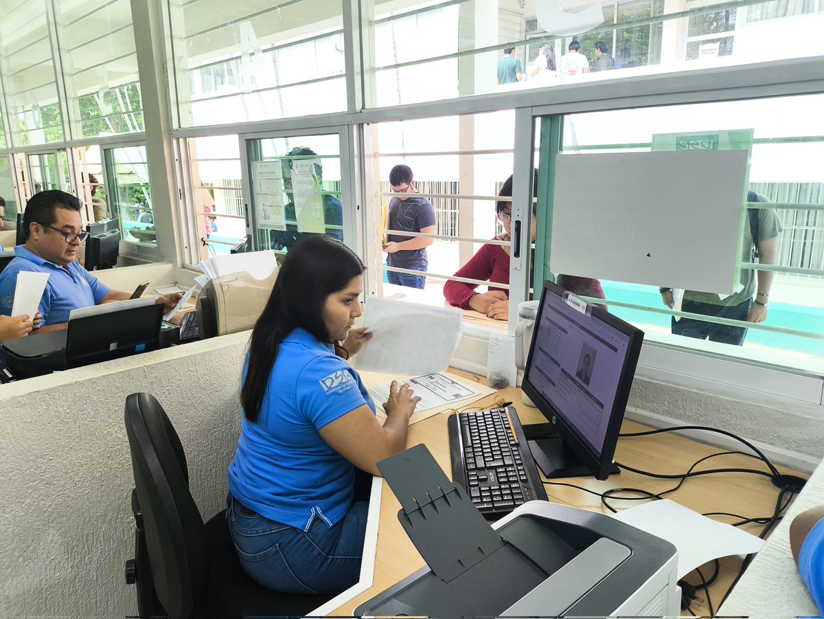 BuzonDse's tweet photo. La Universidad Juárez Autónoma de Tabasco inició este miércoles 9 de julio la tercera etapa del proceso de Admisión, que comprende la validación de documentos e inscripción de los aspirantes aceptados para el ciclo escolar agosto 2025 – febrero 2026. https://t.co/GGMpDBlxHq