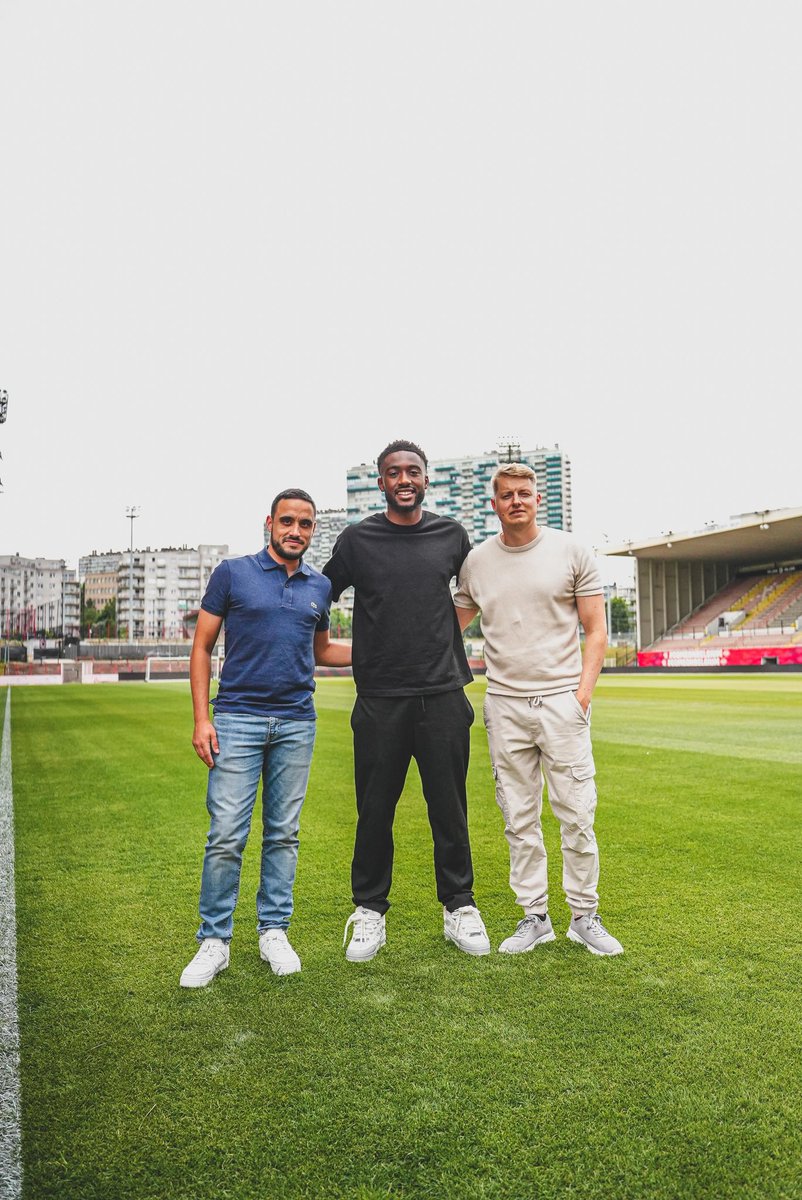 Welcome in Molenbeek Madiou Keita

<a href="/rwdm_brussels/">RWDM Brussels</a>