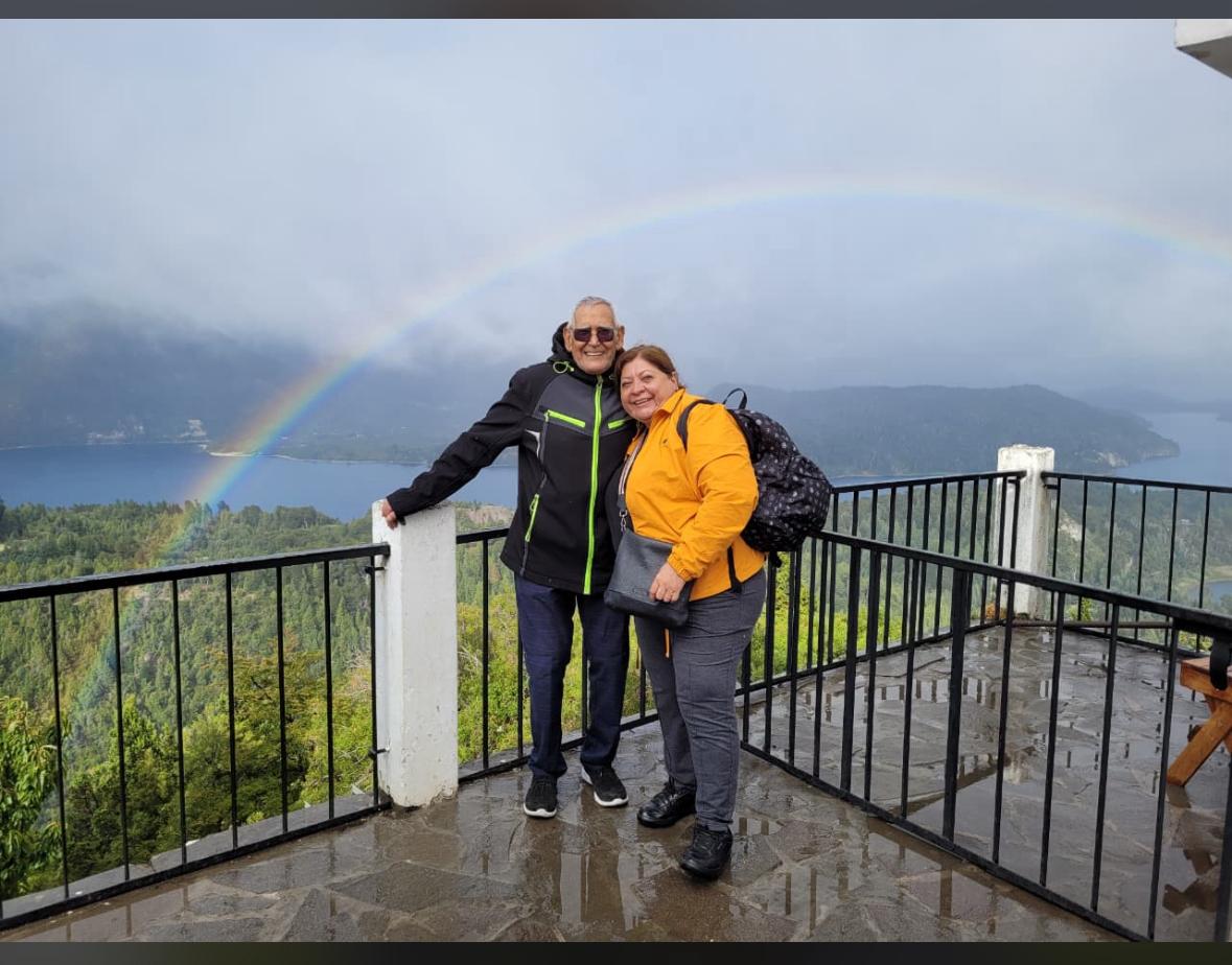 Querida Graciela,
Desde nuestra Comisión queremos expresarte nuestro más profundo pesar por el fallecimiento de Alejandro. Acompañamos tu dolor con todo nuestro respeto, cariño y solidaridad en este momento tan difícil.