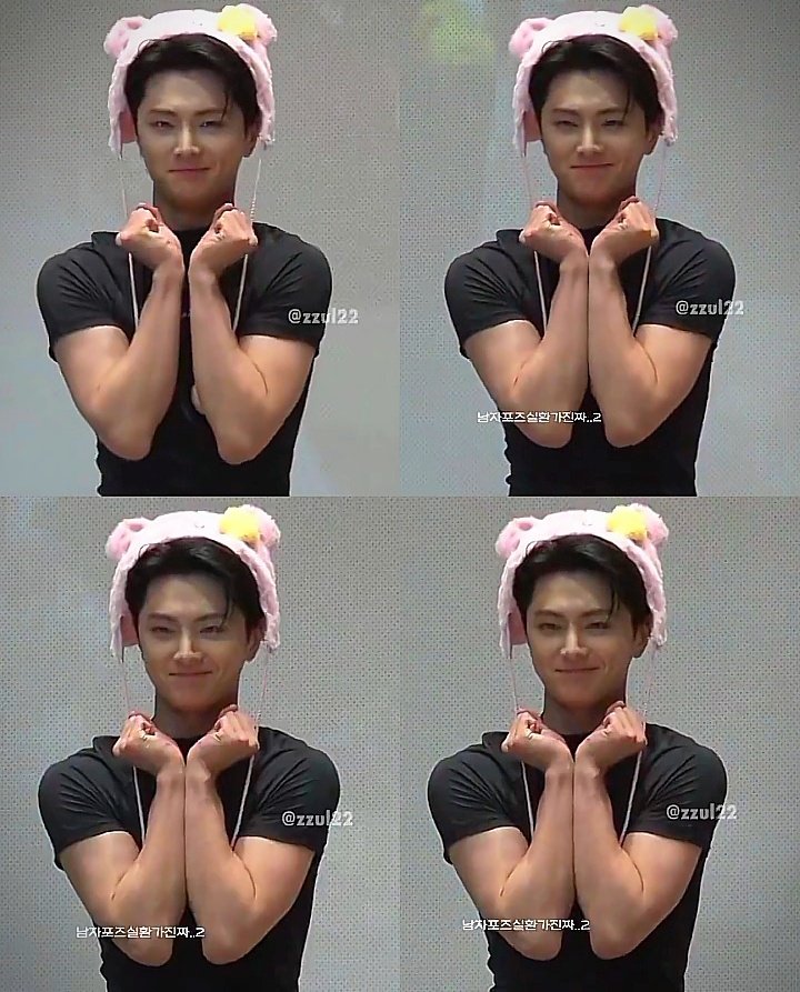 doing aegyo with those big biceps he can do both 😭