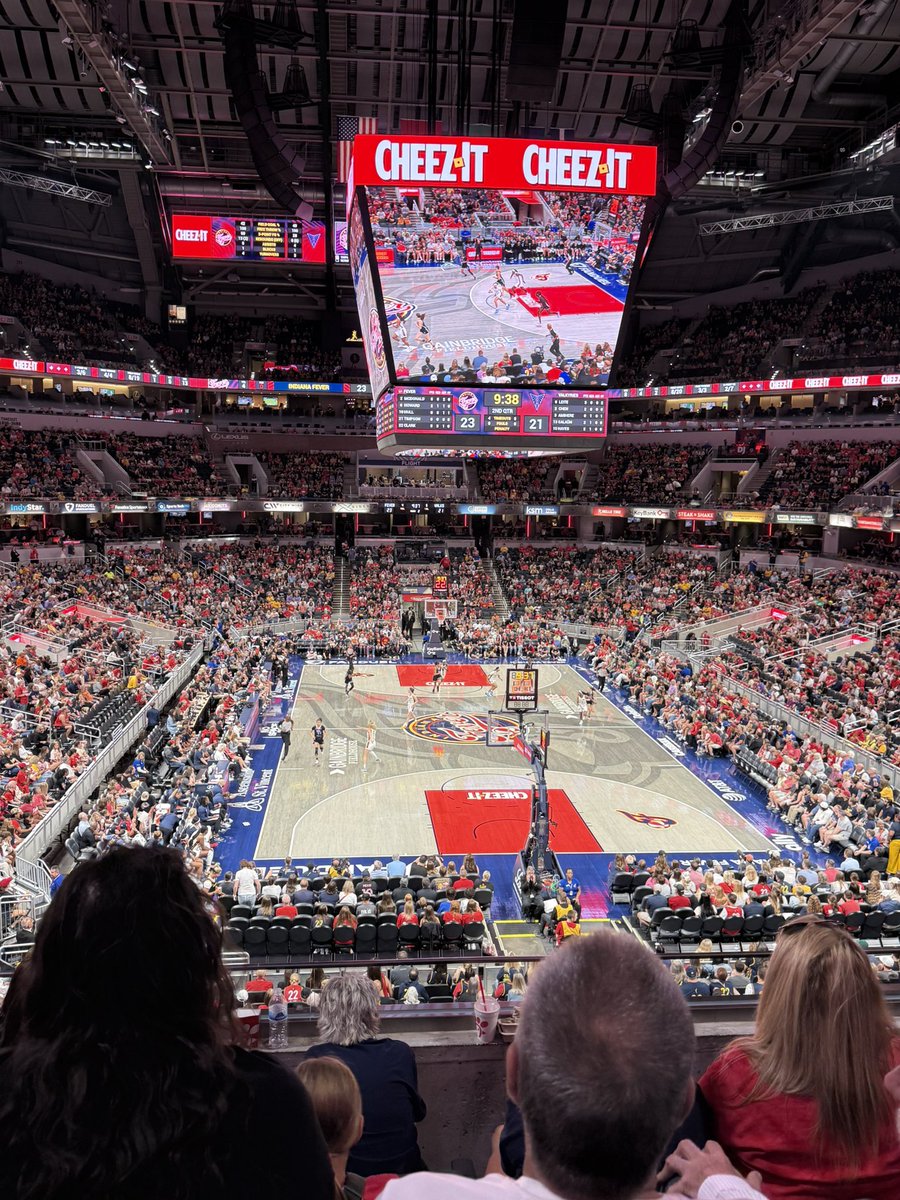 Ethan Rosuck (@ethanrosuckwx) on Twitter photo Normally Iβm not off Wednesdays! So I get tot take advantage of midday Wednesday basketball! And <a href="/CaitlinClark22/">Caitlin Clark</a> is back ππ»ππ»ππ
<a href="/IndianaFever/">Indiana Fever</a> Normally Iβm not off Wednesdays! So I get tot take advantage of midday Wednesday basketball! And <a href="/CaitlinClark22/">Caitlin Clark</a> is back ππ»ππ»ππ
<a href="/IndianaFever/">Indiana Fever</a>