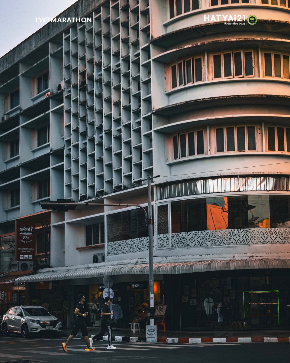 twtmarathon tweet media