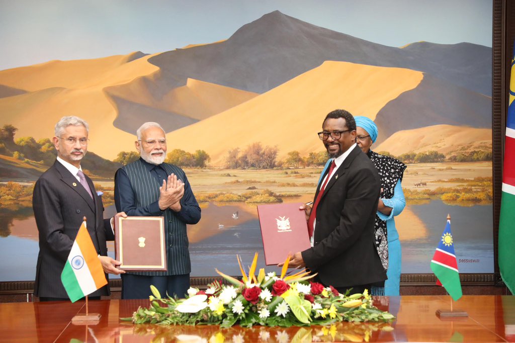 Namibian Presidency (@nampresidency) on Twitter photo President Netumbo Nandi-Ndaitwah and Prime Minister <a href="/narendramodi/">Narendra Modi</a> witnessed the signing and exchange of key bilateral agreements during the Indian Prime Ministerās State Visit to Namibia
The signed instruments include:
⢠Formal handover of the already-signed Coalition for President Netumbo Nandi-Ndaitwah and Prime Minister <a href="/narendramodi/">Narendra Modi</a> witnessed the signing and exchange of key bilateral agreements during the Indian Prime Ministerās State Visit to Namibia
The signed instruments include:
⢠Formal handover of the already-signed Coalition for