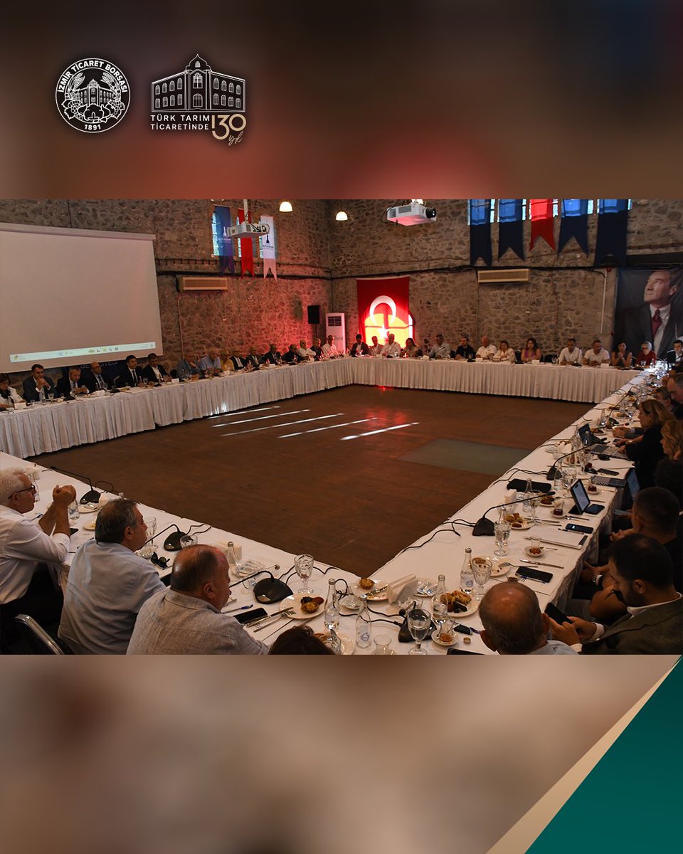 İzmir Ekonomik Kalkınma Koordinasyon Kurulu (İEKK) Olağanüstü Gündemli Toplantısı, İzmir Büyükşehir Belediye Başkanı Dr. Cemil Tugay’ın ev sahipliğinde Tarihi Havagazı Fabrikası’nda gerçekleştirildi. Toplantıya, Yönetim Kurulu Başkanımız Işınsu Kestelli ve Meclis Başkanımız Ömer