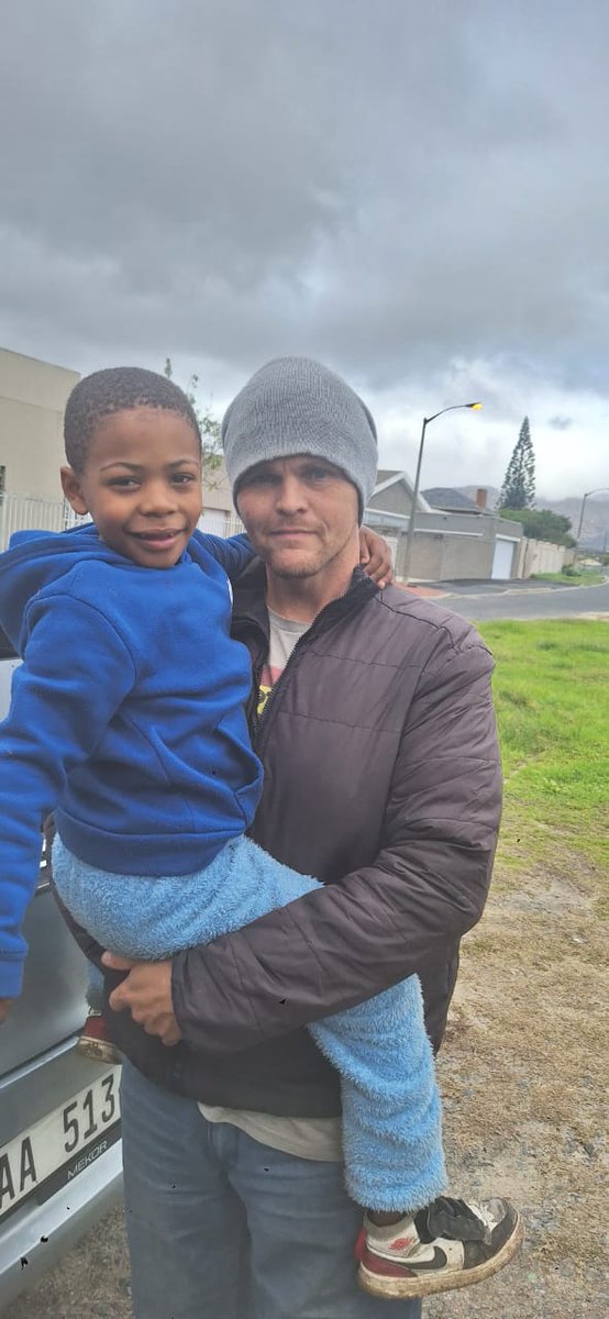 TheDylanGraham's tweet photo. When people ask if I have children, I say yes, over 100. That initial look of shock on their face is always funny to see (I eventually have to explain). The amazing Cope with Hope Juniors &amp; Teen-2-Teen Youth Program Teens will always be my priority 🙏🏻 https://t.co/R9s4dAuLsB