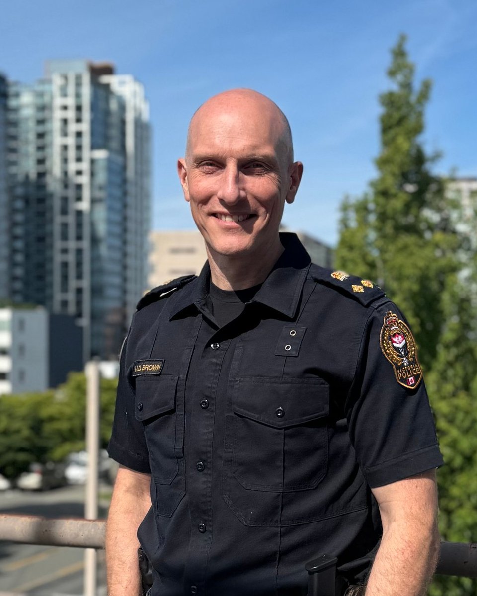 VicPD is excited to announce Michael Brown as our new Deputy Chief!

A third-gen officer, Brown started with VicPD in 1995, moved through the ranks, and most recently led our Esquimalt Division.

He will now lead the Administration Division, focusing on supporting our teams and