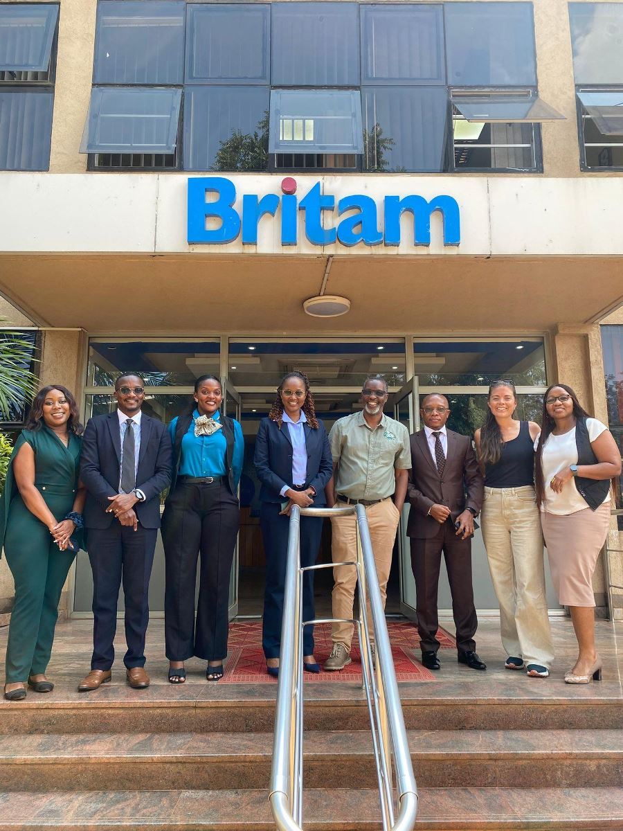 samuelkeeya1's tweet image. Britam Uganda and Rwenzori Marathon Team Unite in a Shared Vision. Read more by clicking the link below.......
responsibletourismcompany.com/britam-uganda-…
@Mamerito @RespTourismUG @RwenzoriMarathn @BritamUganda @wekesa_amos