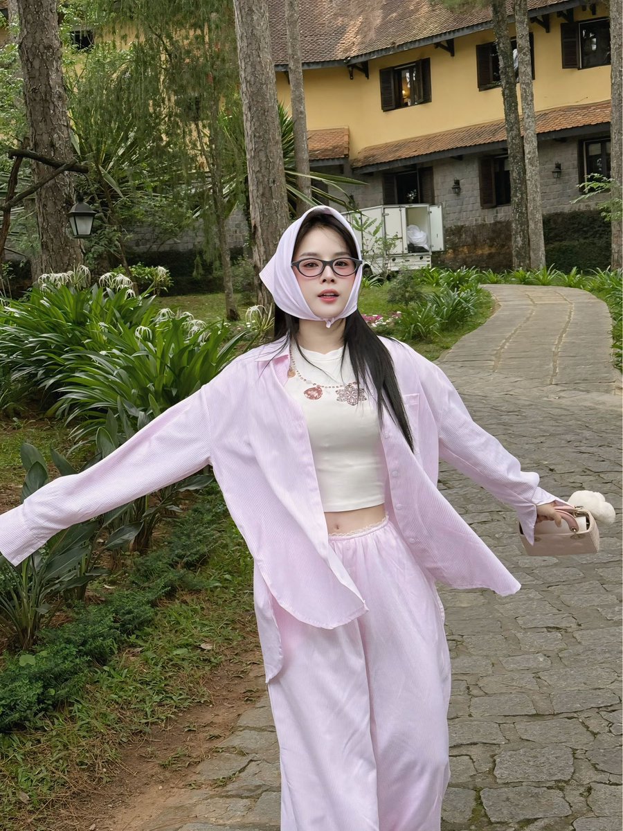 dj_mie1995's tweet photo. Nay thơ mộng thanh cảnh đồ he
#DJMie https://t.co/jYeAqPk5OI