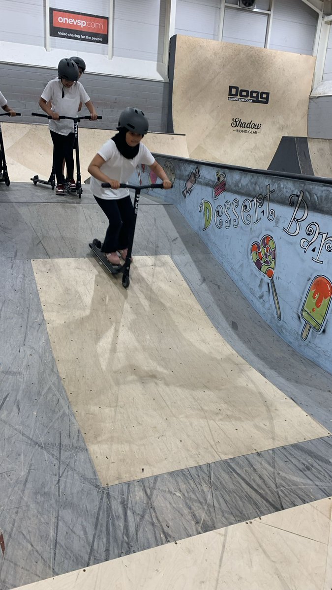 Year 5 pupils enjoyed experiencing the thrill of being at a skateboarding park today. They were invited to take part in a skate park festival and loved every minute and every thrill of the urban sports!
#Ambition
#Respect
#WeAreStar