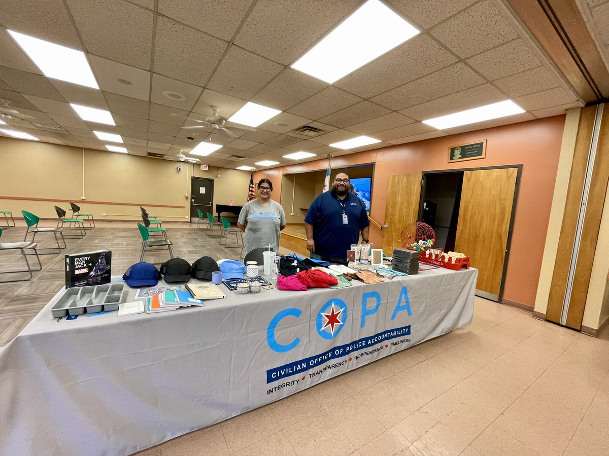 ChicagoCOPA's tweet image. Today COPA had a great time playing bingo with seniors at the @ChiFamSupport Southwest Regional Senior Center. There were lots of prizes given out as COPA gave information about how to file complaints & compliments towards CPD. #COPAInTheCommunity
