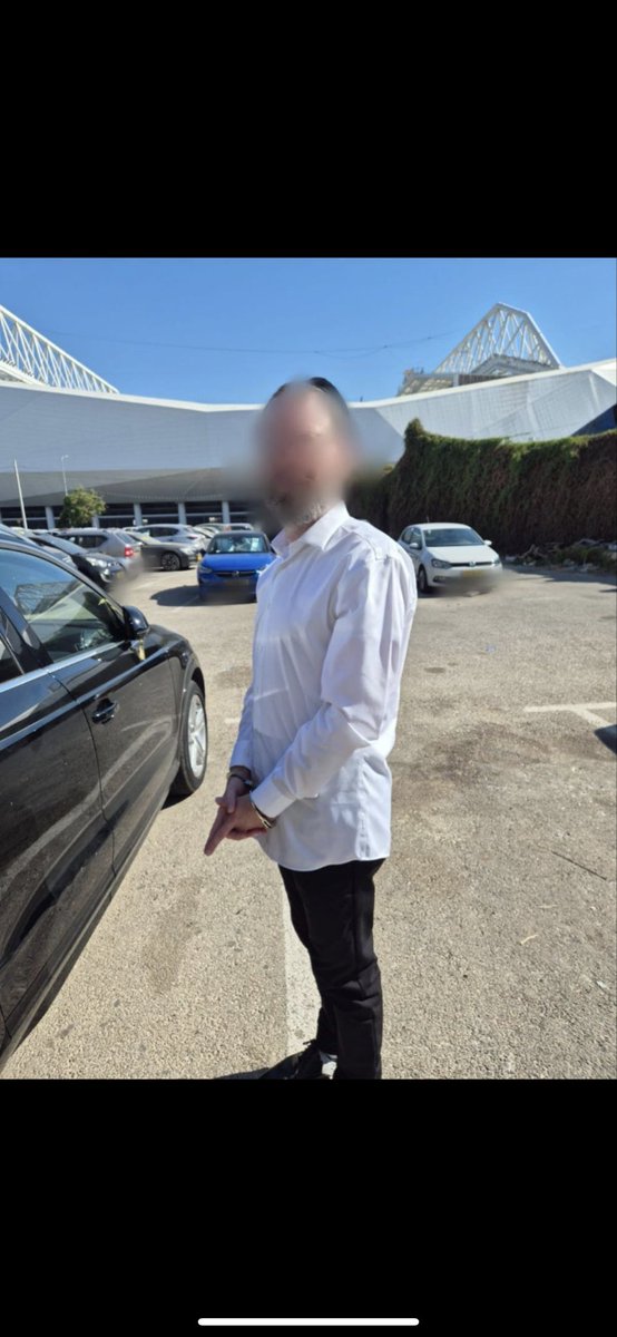 UnemployedButt's tweet photo. @RoRoJayy @4a188f9acb19470 @freyisrael1 זה הגיבור שלך?

חתיכת אפס נאצי חסר מוח https://t.co/dAxfuNetaa