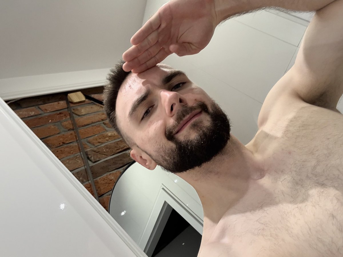 nie jedźcie całego Skyrnika na raz bo was zmiecie z planszy w kiblu…