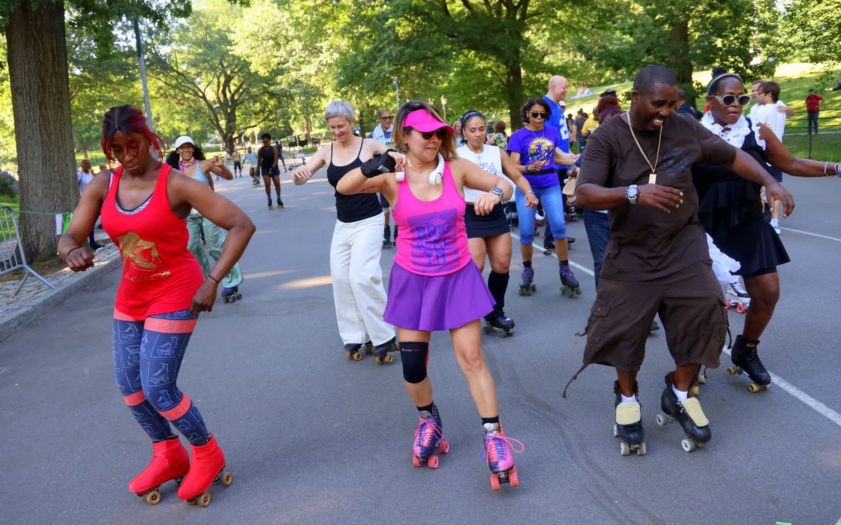 galeabrewer's tweet image. On Sunday I had a blast celebrating 30 years of the Central Park Dance Skaters Association!
For decades, CPDSA has brought joy, music, and movement to the Park, while fighting to protect their right to skate there. I’ve been proud to support them through it all.
Here’s to the…