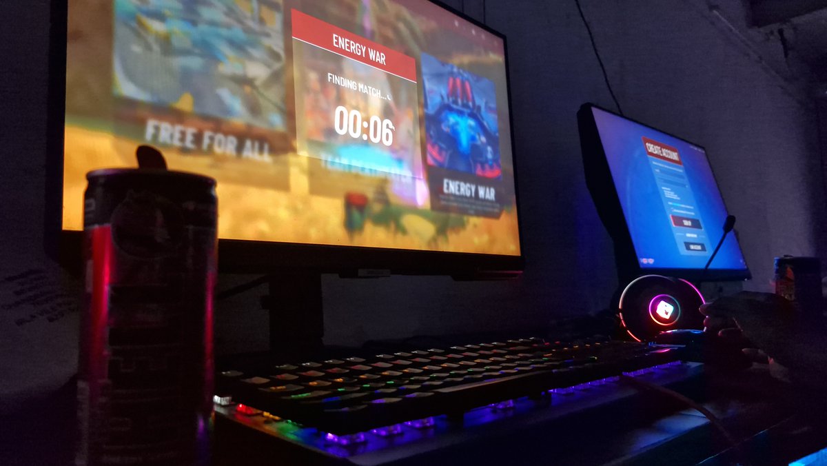 Aman🧙♂️✨ (@aman_iz) on Twitter photo 🎮 Attended <a href="/AvaxTeam1/">Avalanche Team1</a> Game Night in Thane with the awesome crew from <a href="/weareWeb3Mumbai/">Web3 Mumbai</a> <a href="/Wagmi_Tribe/">WAGMI TRIBE</a> <a href="/Dhanush_devx/">Dhanush | P2P.me</a> <a href="/Shadow7Ash/">Aakash K | Shadow Ash</a>! 🚀
Locked in for some high-octane action on <a href="/BloodLoopGAME/">BloodLoop🔺 | Hero-Shooter</a> 🔫
Web3 gaming revolution, powered by <a href="/GamingOnAvax/">Avalanche Gaming 🔺</a> 💥
#AvaxTeam1XThane 🎮 Attended <a href="/AvaxTeam1/">Avalanche Team1</a> Game Night in Thane with the awesome crew from <a href="/weareWeb3Mumbai/">Web3 Mumbai</a> <a href="/Wagmi_Tribe/">WAGMI TRIBE</a> <a href="/Dhanush_devx/">Dhanush | P2P.me</a> <a href="/Shadow7Ash/">Aakash K | Shadow Ash</a>! 🚀
Locked in for some high-octane action on <a href="/BloodLoopGAME/">BloodLoop🔺 | Hero-Shooter</a> 🔫
Web3 gaming revolution, powered by <a href="/GamingOnAvax/">Avalanche Gaming 🔺</a> 💥
#AvaxTeam1XThane