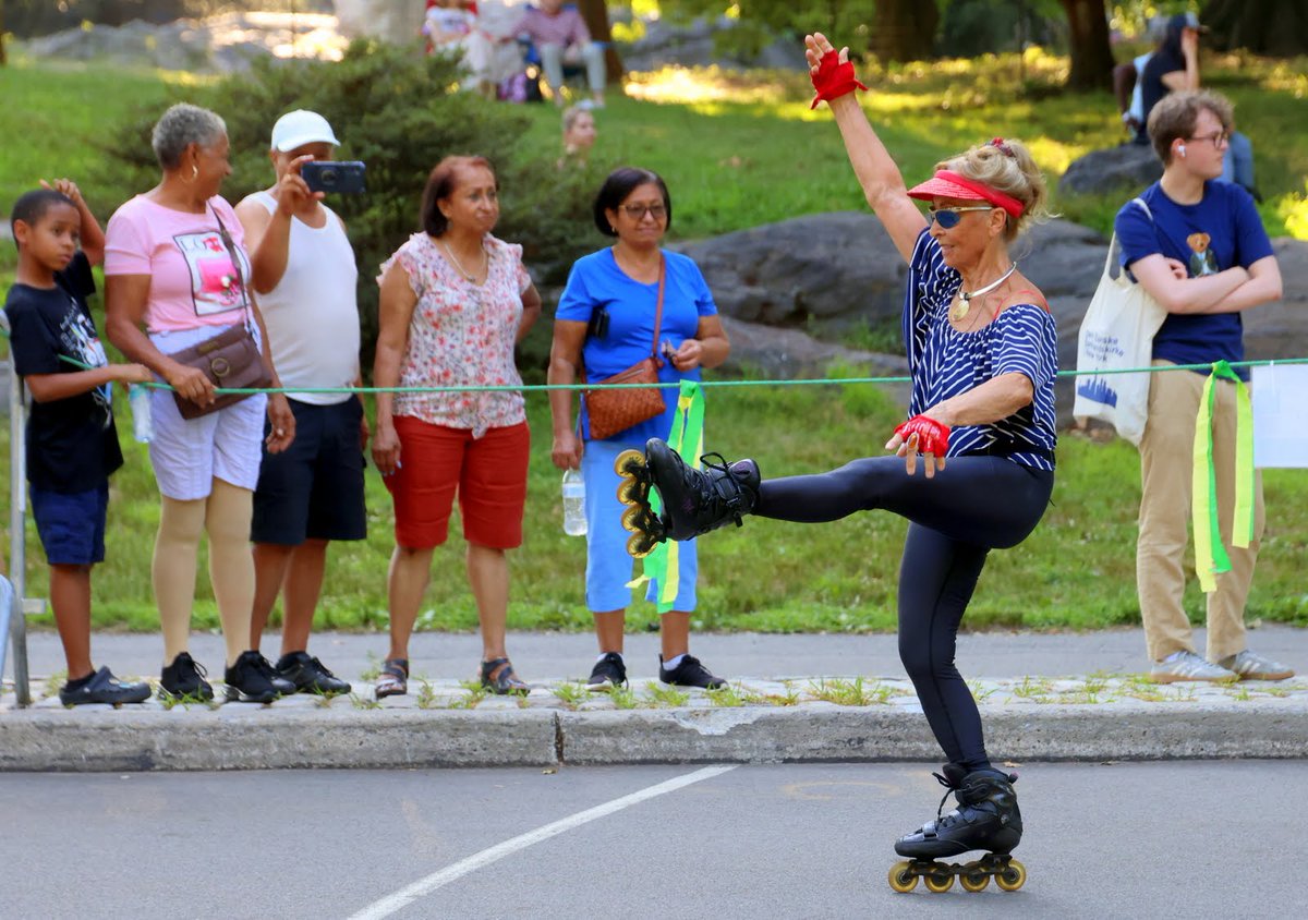 galeabrewer's tweet image. On Sunday I had a blast celebrating 30 years of the Central Park Dance Skaters Association!
For decades, CPDSA has brought joy, music, and movement to the Park, while fighting to protect their right to skate there. I’ve been proud to support them through it all.
Here’s to the…