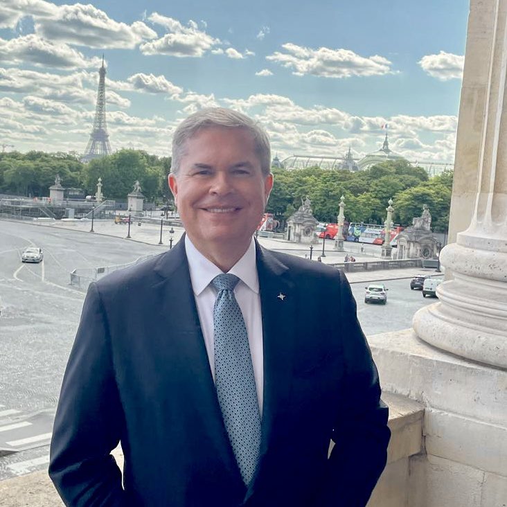 scottwbray's tweet image. Very productive meetings in Paris this week, covering topics from Russia’s continuing war in Ukraine to how to best support Allied production & procurement, in line with making #NATO stronger, fairer, & more lethal. I’m proud to call my colleagues in #France friends. #WeAreNATO
