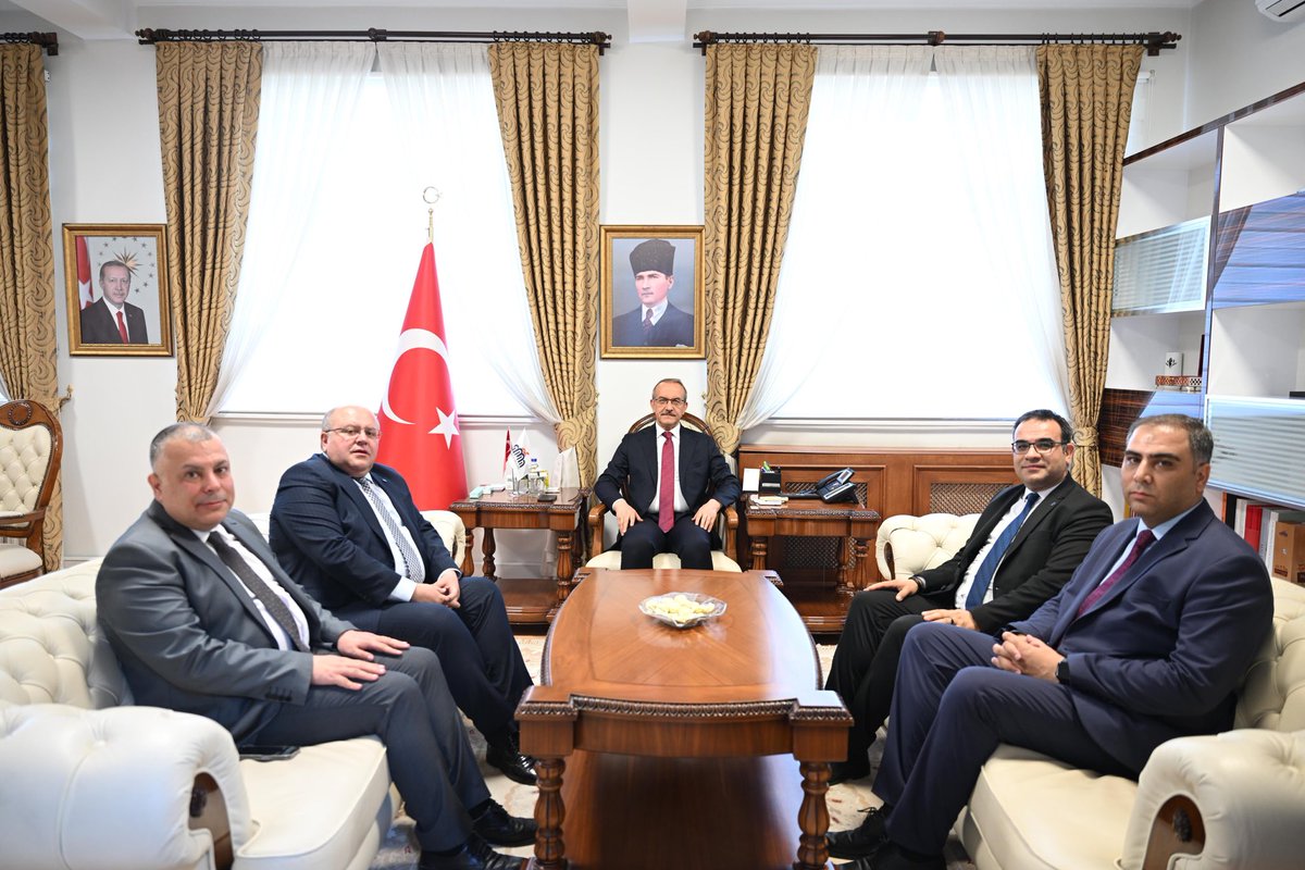 Halkbank Bölge Md. Tuncay Baytaşoğlu ve Beraberindeki Heyete Ziyaretleri İçin Teşekkür Ederim.